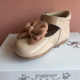 Stabifoot lak schoentje met strikje - Beige/Roze