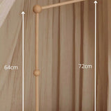 Houten muziekmobiel arm vast